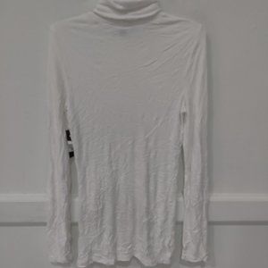 SOILED INC International Concepts Women's Turtleneck White Size M $50 A422